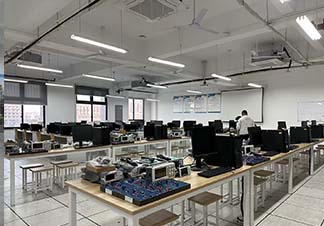 上海应用技术大学