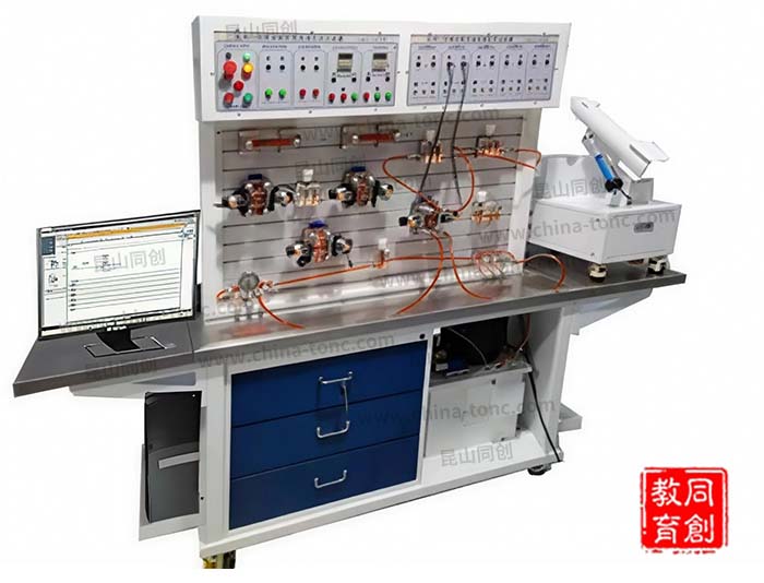 TC-TDT型导弹发射车电控液压实训装置